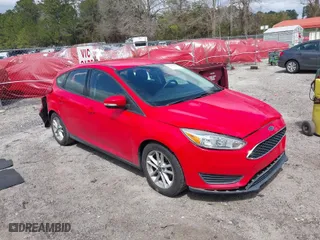 2016 Ford Focus SE with VIN 1FADP3K25GL314271, listed as a IAAI auction lot 41848220 with 72,040 mi miles. Bid and sale history available at carsss.com. Image 1.