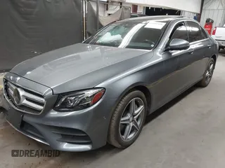 2017 Mercedes-Benz E-Class E 300 Luxury with VIN WDDZF4JB1HA085505, listed as a IAAI auction lot 41691166 with 1 mi miles. Bid and sale history available at carsss.com. Image 17.