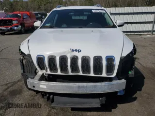 2016 Jeep Cherokee Limited with VIN 1C4PJMDB6GW261526, listed as a Copart auction lot 50379155 with 109,638 mi miles and Salvage title. Bid and sale history available at DreamBid. Image 5.