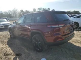 2023 Jeep Grand Cherokee Laredo z VIN 1C4RJGAG7PC662935, wystawiony jako Copart lot #47986615 z przebiegiem 12 306 mil mil oraz Szkoda całkowita • Salvage title. Historia ofert i sprzedaży dostępna na DreamBid. Obrazek 2.