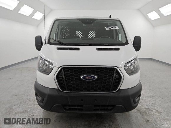 2023 Ford Transit Cargo with VIN 1FTBR1Y84PKB67779, listed as a Copart auction lot 45707285 with 16,861 mi miles and Clean Title. Bid and sale history available at DreamBid. Image 5.
