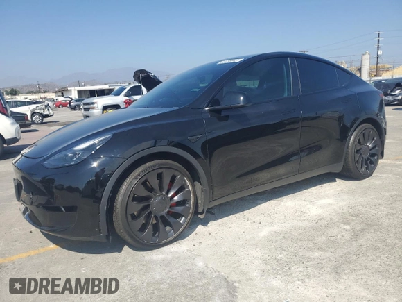 2022 Tesla Model Y Performance with VIN 7SAYGDEF6NF524171, listed as a Copart auction lot 60736945 with 30,629 mi miles and Salvage title. Bid and sale history available at DreamBid. Image 1.