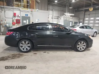 2012 Buick LaCrosse Premium 2 z VIN 1G4GF5E38CF221436, wystawiony jako IAAI lot #41465443 z przebiegiem 191 740 mil mil oraz . Historia ofert i sprzedaży dostępna na DreamBid. Obrazek 13.