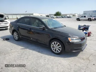 2014 Volkswagen Jetta Sedan SE with VIN 3VWD07AJ6EM427766, listed as a Copart auction lot 53661285 with 151,355 mi miles and Clean Title. Bid and sale history available at carsss.com. Image 4.