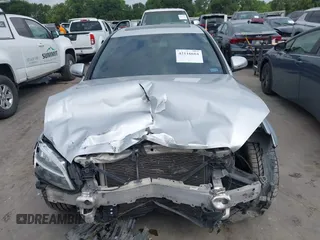 2020 Mercedes-Benz C 300 с VIN WDDWF8DBXLR539976, выставлен на аукционе IAAI как лот 42116664 с пробегом 88 064 миль миль и . История ставок и продаж доступна на DreamBid. Изображение 13.