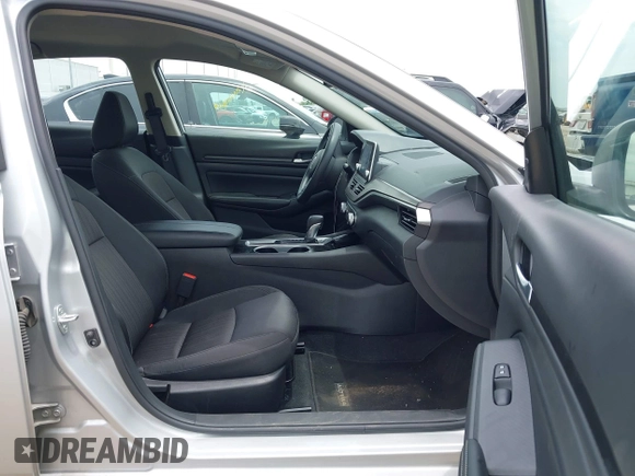 2024 Nissan Altima SV с VIN 1N4BL4DV7RN374415, выставлен на аукционе IAAI как лот 42391991 с пробегом 35 999 миль миль и . История ставок и продаж доступна на DreamBid. Изображение 5.