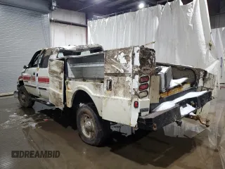 2001 Dodge Ram 2500 with VIN 1B7KF23Z11J571893, listed as a Copart auction lot 41463605 with 87,205 mi miles and Salvage Title. Bid and sale history available at carsss.com. Image 2.