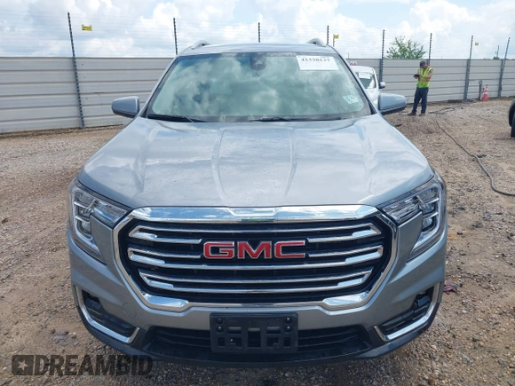 2023 GMC Terrain SLT z VIN 3GKALVEG9PL181616, wystawiony jako IAAI lot #42338137 z przebiegiem 44 400 mil mil oraz . Historia ofert i sprzedaży dostępna na DreamBid. Obrazek 12.