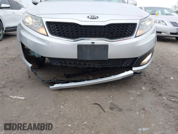 2013 Kia Optima LX with VIN KNAGM4A75D5310401, listed as a IAAI auction lot 41959774 with 198,339 mi miles. Bid and sale history available at carsss.com. Image 6.