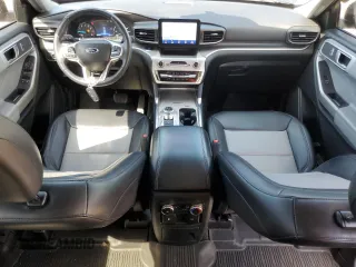 2022 Ford Explorer XLT with VIN 1FMSK7DH3NGB60332, listed as a Copart auction lot 57460815 with 40,812 mi miles and Salvage title. Bid and sale history available at DreamBid. Image 8.