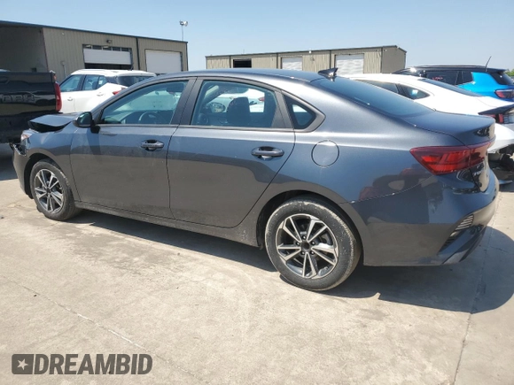 2024 Kia Forte LXS with VIN 3KPF24AD2RE784215, listed as a Copart auction lot 51865775 with 28,967 mi miles and Clean Title. Bid and sale history available at carsss.com. Image 2.