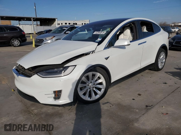 2020 Tesla Model X Long Range with VIN 5YJXCBE25LF220932, listed as a Copart auction lot 42344875 with 49,275 mi miles and Salvage Title. Bid and sale history available at carsss.com. Image 1.