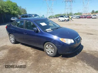2010 Hyundai Elantra GLS z VIN KMHDU4AD8AU191185, wystawiony jako IAAI lot #42214211 z przebiegiem 152 336 mil mil oraz . Historia ofert i sprzedaży dostępna na DreamBid. Obrazek 1.