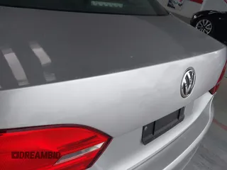 2013 Volkswagen Jetta SE z VIN 3VWDP7AJ6DM413781, wystawiony jako IAAI lot #42632312 z przebiegiem 153 273 mil mil oraz . Historia ofert i sprzedaży dostępna na DreamBid. Obrazek 14.