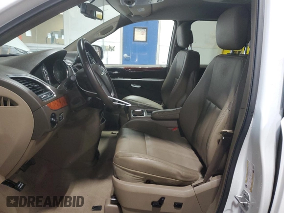 2014 Chrysler Town & Country Touring with VIN 2C4RC1BGXER468166, listed as a Copart auction lot 54076475 with 171,090 mi miles and Clean Title. Bid and sale history available at carsss.com. Image 7.