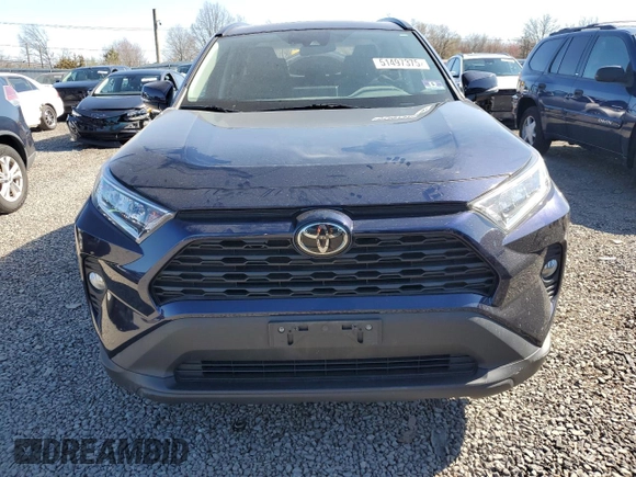 2019 Toyota RAV4 XLE with VIN 2T3P1RFV8KW059704, listed as a Copart auction lot 51497375 with 35,631 mi miles and Salvage Title. Bid and sale history available at carsss.com. Image 5.