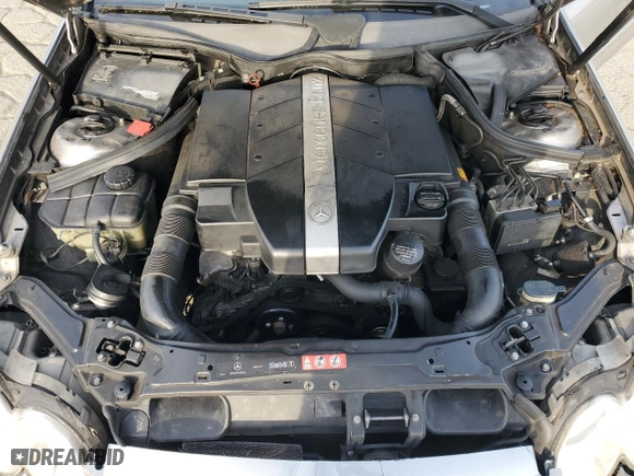 2005 Mercedes-Benz CLK-Class 3.2L with VIN WDBTK65J95F141809, listed as a Copart auction lot 48561525 with 212,346 mi miles and Salvage Title. Bid and sale history available at carsss.com. Image 11.