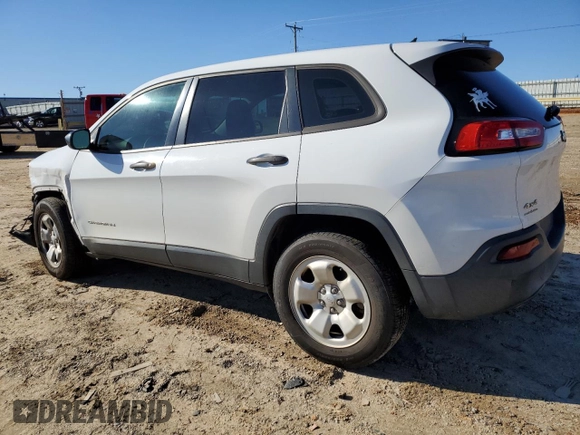 2016 Jeep Cherokee Altitude with VIN 1C4PJMAB6GW290240, listed as a Copart auction lot 88655745 with 116,645 mi miles and Salvage title. Bid and sale history available at DreamBid. Image 2.