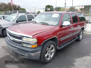 2003 Chevrolet Suburban LT with VIN 1GNEC16Z93J123780, listed as a IAAI auction lot 41462005 with 162,498 mi miles. Bid and sale history available at carsss.com. Image 2.