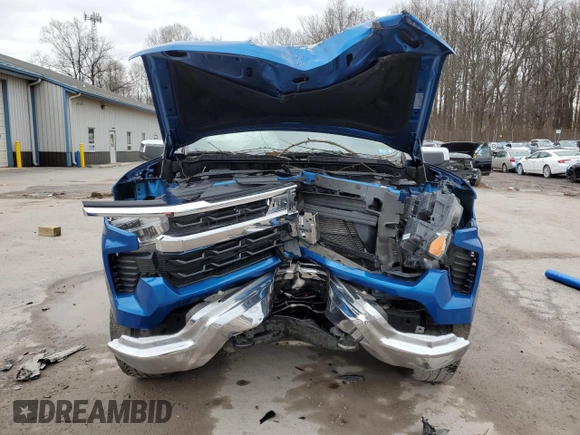 2022 Chevrolet Silverado 1500 LT with VIN 3GCUDDEDXNG595743, listed as a Copart auction lot 84348264 with Not Provided miles and Salvage Title. Bid and sale history available at DreamBid. Image 5.