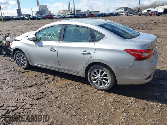 2019 Nissan Sentra S z VIN 3N1AB7APXKY372220, wystawiony jako IAAI lot #41723914 z przebiegiem 103 308 mil mil oraz . Historia ofert i sprzedaży dostępna na DreamBid. Obrazek 3.