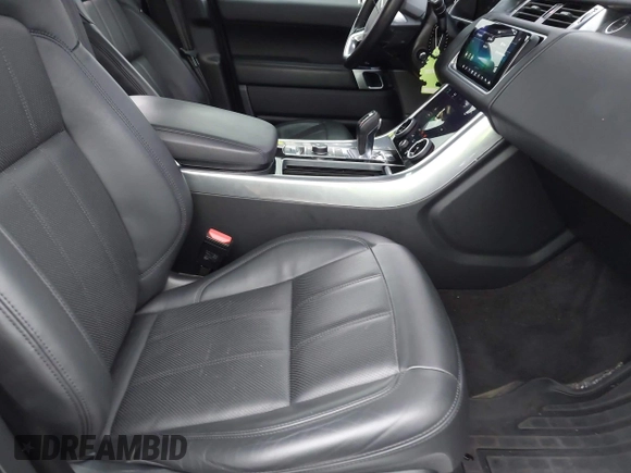 2018 Land Rover Range Rover Sport HSE with VIN SALWR2RK2JA697059, listed as a IAAI auction lot 41131005 with 44,254 mi miles. Bid and sale history available at carsss.com. Image 5.