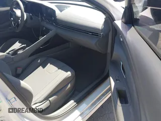 2022 Hyundai Elantra SEL with VIN 5NPLM4AG2NH070629, listed as a IAAI auction lot 41799299 with 58,720 mi miles and . Bid and sale history available at DreamBid. Image 5.
