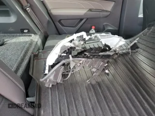 2023 Volkswagen Atlas SE с VIN 1V2WE2CAXPC210463, выставлен на аукционе Copart как лот 75255124 с пробегом 30 204 миль миль и Списание • Salvage title. История ставок и продаж доступна на DreamBid. Изображение 14.