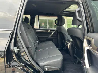 2020 Lexus GX 460 Premium with VIN JTJAM7BX9L5249798, listed as a Copart auction lot 65293675 with 118,174 mi miles and Clean title. Bid and sale history available at DreamBid. Image 6.