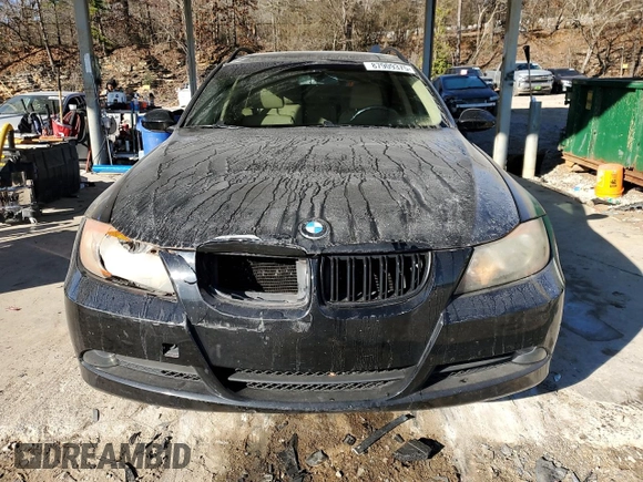 2007 BMW 3 Series 328xi z VIN WBAVT73577FZ36439, wystawiony jako Copart lot #87909375 z przebiegiem 199 387 mil mil oraz Szkoda całkowita • Salvage title. Historia ofert i sprzedaży dostępna na DreamBid. Obrazek 5.
