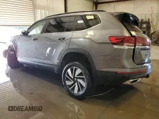 2024 Volkswagen Atlas SE with VIN 1V2HR2CA5RC572135, listed as a Copart auction lot 57635285 with 29,441 mi miles and Non repairable. Bid and sale history available at DreamBid. Image 2.