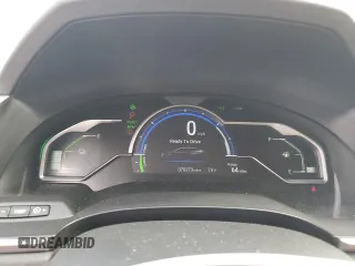 2019 Honda Clarity Plug-In Hybrid with VIN JHMZC5F18KC000064, listed as a Copart auction lot 68210234 with 70,273 mi miles and Salvage Title. Bid and sale history available at carsss.com. Image 9.