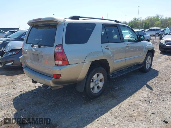 2004 Toyota 4Runner SR5 with VIN JTEBU14R640037597, listed as a IAAI auction lot 41989478 with 281,611 mi miles and . Bid and sale history available at DreamBid. Image 4.