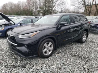 2021 Toyota Highlander L with VIN 5TDBZRBH8MS078289, listed as a Copart auction lot 52786445 with 41,644 mi miles and Salvage title. Bid and sale history available at DreamBid. Image 1.