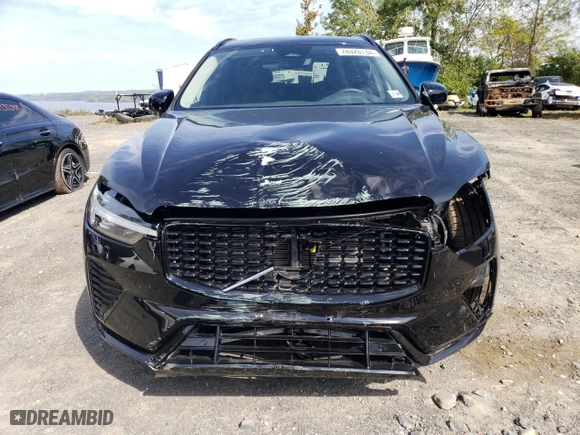 2024 Volvo XC60 Core Dark Theme with VIN YV4L12RK2R1837105, listed as a Copart auction lot 74920134 with 11,437 mi miles and Salvage Title. Bid and sale history available at carsss.com. Image 5.