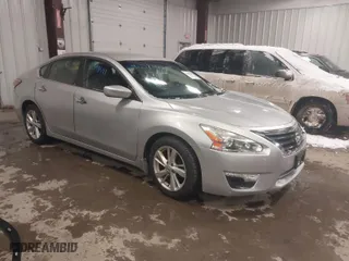 2014 Nissan Altima 2.5 SV with VIN 1N4AL3AP3EC133906, listed as a IAAI auction lot 41598697 with 155,939 mi miles. Bid and sale history available at carsss.com. Image 1.