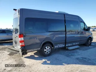 2018 Mercedes-Benz Sprinter Passenger with VIN WDZPE8CD8JP591801, listed as a Copart auction lot 80047153 with 199,286 mi miles. Bid and sale history available at carsss.com. Image 3.