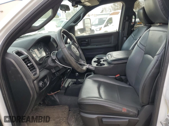 2021 Ram 3500 Tradesman with VIN 3C63RRGL2MG617044, listed as a Copart auction lot 48283545 with 123,862 mi miles and Salvage Title. Bid and sale history available at carsss.com. Image 7.