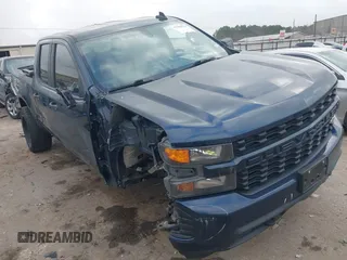 2020 Chevrolet Silverado 1500 Custom with VIN 1GCRWBEHXLZ339073, listed as a IAAI auction lot 41508633 with 90,672 mi miles. Bid and sale history available at carsss.com. Image 1.