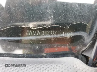 2012 MINI Hardtop z VIN WMWSU3C55CT543365, wystawiony jako Copart lot #56859905 z przebiegiem 137 537 mil mil oraz Szkoda całkowita • Salvage title. Historia ofert i sprzedaży dostępna na DreamBid. Obrazek 12.