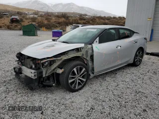 2019 Nissan Maxima SR with VIN 1N4AA6AV6KC370391, listed as a Copart auction lot 84761134 with 116,274 mi miles and Salvage Title. Bid and sale history available at DreamBid. Image 1.