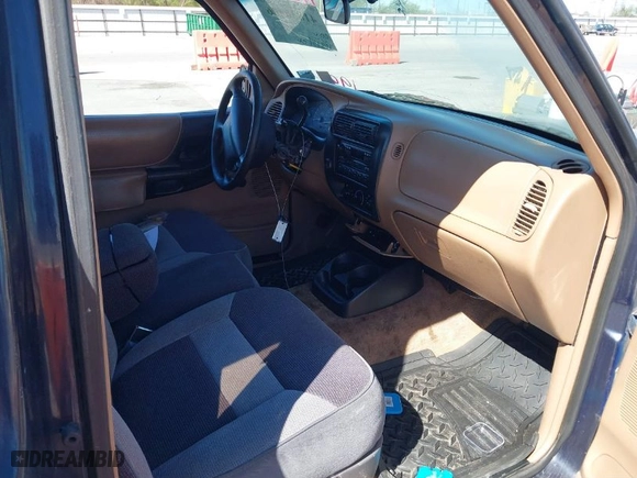 1996 Ford Ranger XL with VIN 1FTCR14U0TPB14713, listed as a IAAI auction lot 41836406 with 154,134 mi miles. Bid and sale history available at carsss.com. Image 5.