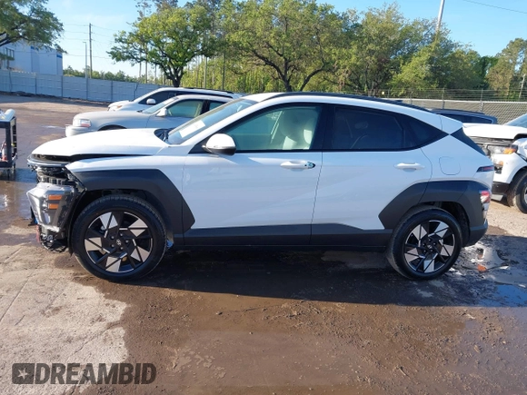 2025 Hyundai Kona SEL with VIN KM8HB3AB1SU215294, listed as a IAAI auction lot 41835866 with 484 mi miles. Bid and sale history available at carsss.com. Image 14.