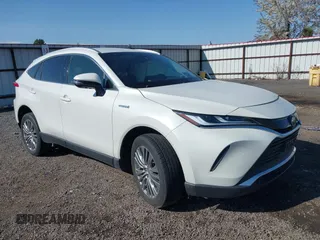 2021 Toyota Venza LE with VIN JTEAAAAH8MJ060065, listed as a IAAI auction lot 42099481 with 64,116 mi miles and . Bid and sale history available at carsss.com. Image 1.