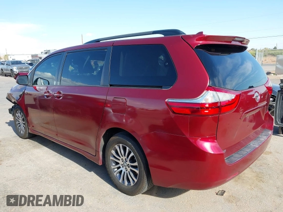 2018 Toyota Sienna XLE Auto Access Seat z VIN 5TDYZ3DC1JS909295, wystawiony jako IAAI lot #42482553 z przebiegiem 132 420 mil mil oraz . Historia ofert i sprzedaży dostępna na DreamBid. Obrazek 14.