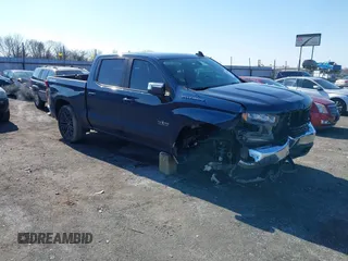 2019 Chevrolet Silverado 1500 LT with VIN 3GCUYDED8KG213810, listed as a IAAI auction lot 41427290 with 55,298 mi miles. Bid and sale history available at carsss.com. Image 1.