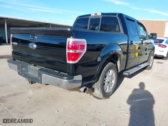 2011 Ford F-150 XLT with VIN 1FTFW1CT1BFD36437, listed as a IAAI auction lot 41172643 with 186,224 mi miles. Bid and sale history available at carsss.com. Image 4.