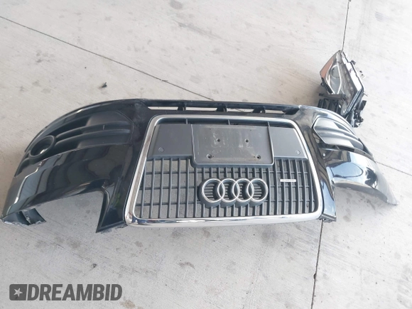 2012 Audi Q5 Premium Plus with VIN WA1LFAFP6CA008313, listed as a IAAI auction lot 42672679 with 158,088 mi miles and . Bid and sale history available at DreamBid. Image 12.