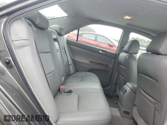 2004 Toyota Camry LE with VIN 4T1BE30K14U918475, listed as a Copart auction lot 47646465 with 258,973 mi miles and Salvage Title. Bid and sale history available at DreamBid. Image 10.