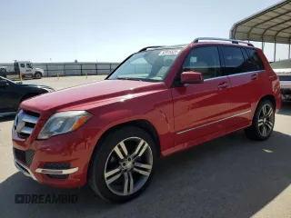 2015 Mercedes-Benz GLK with VIN WDCGG5HB4FG339898, listed as a Copart auction lot 52015525 with 136,992 mi miles and Clean Title. Bid and sale history available at carsss.com. Image 1.